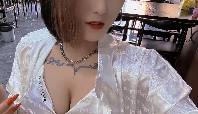 酷女小虾米