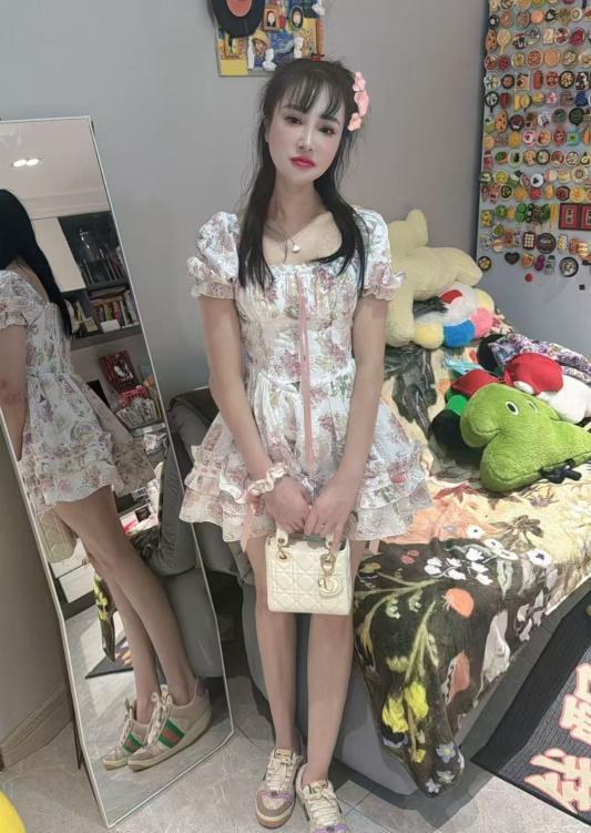 邻家好态度小少妇