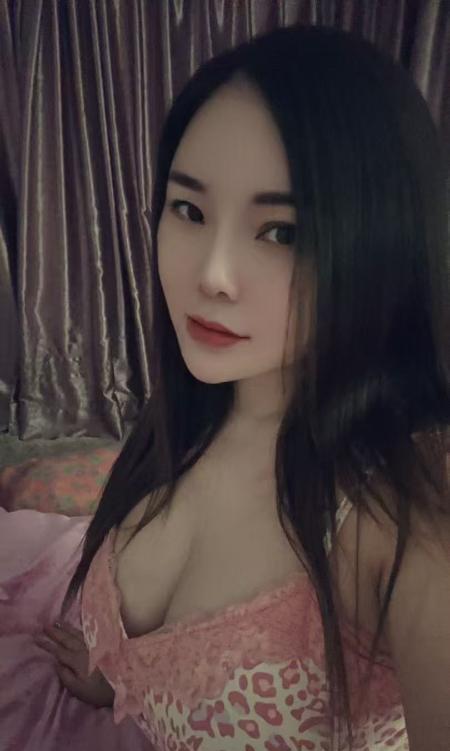 中山石歧大胸妹