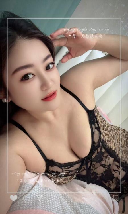 口爆颜射大波妹