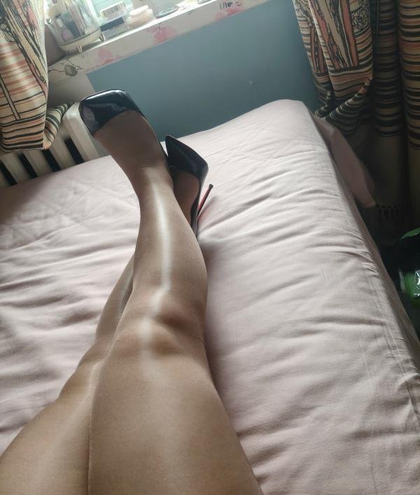 金台夕照附近丝袜姐姐