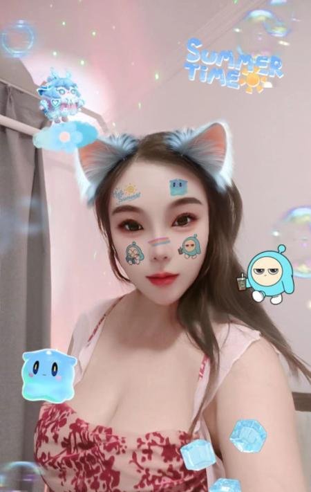 西城镜前战神爆乳西西