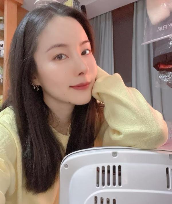 服务系朱莉姐姐