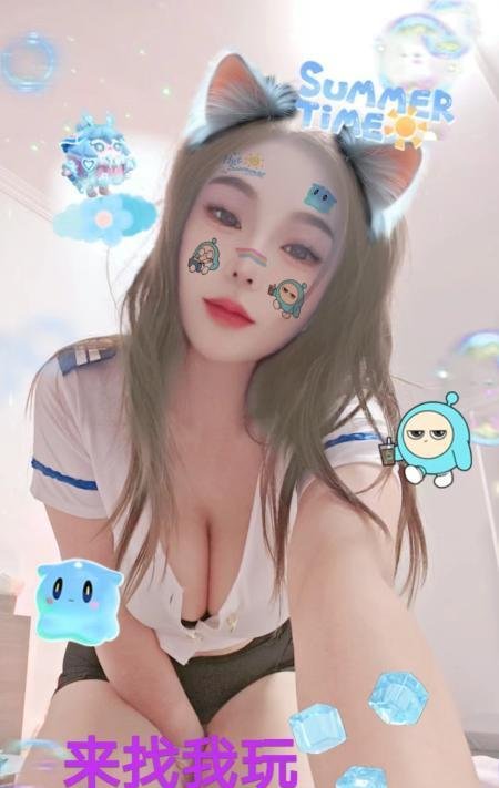 镜前爆乳榨汁战神西西