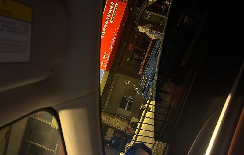 小店嫩妹