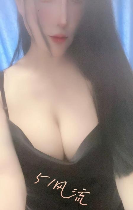 爆乳A4腰十里河苏苏