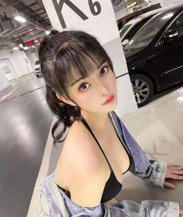 西湖大奶少妇