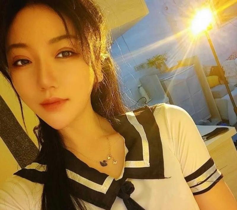 长沙制服控喜子