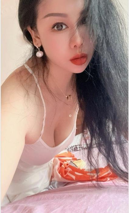 闵行欧美范少妇西西