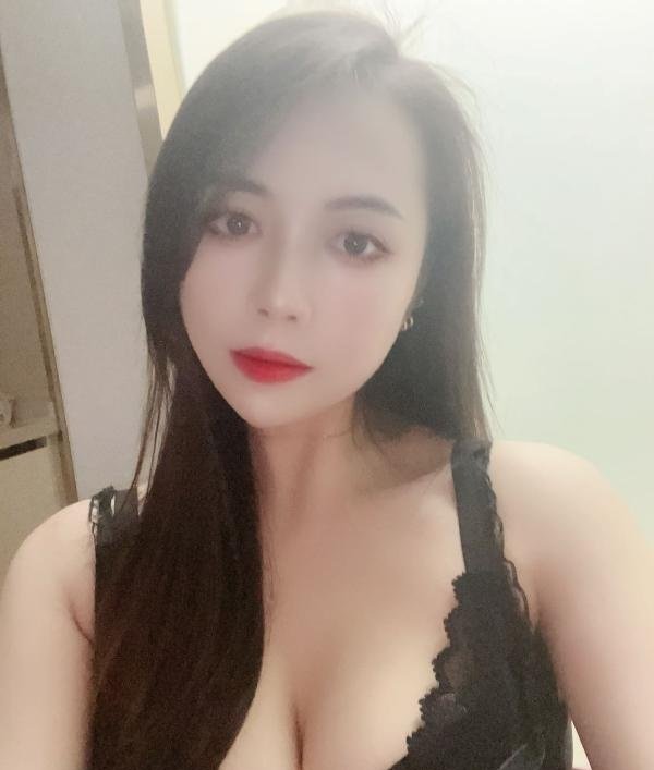 兼职风韵犹存乐乐