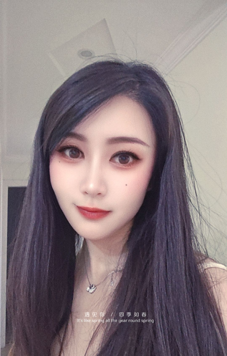 天心盈盈