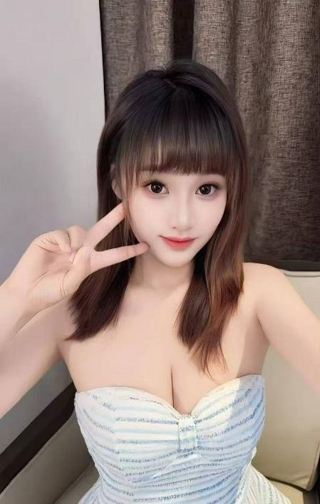 身材苗条服务好妹子