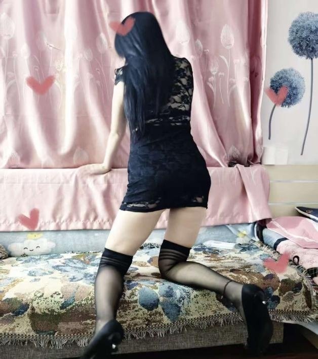 肤白貌美大长腿