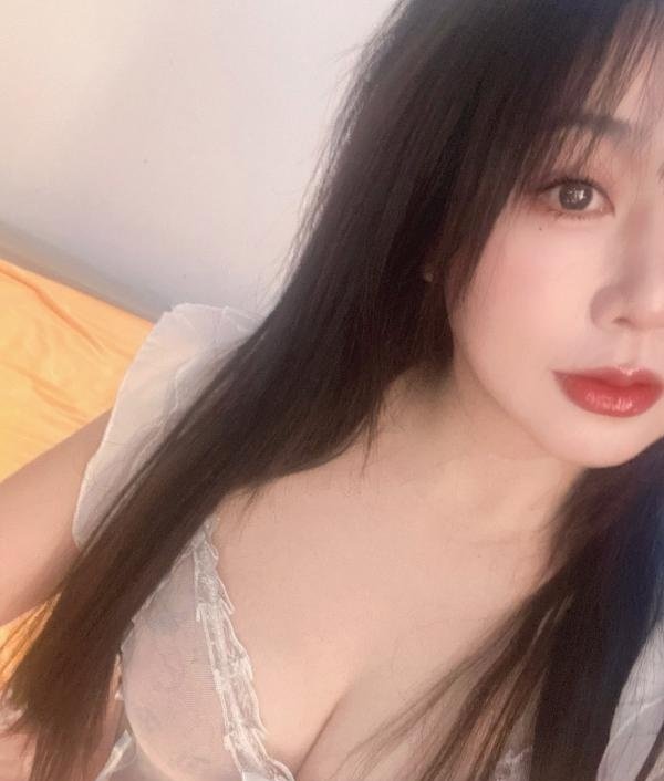 包夜希希美女