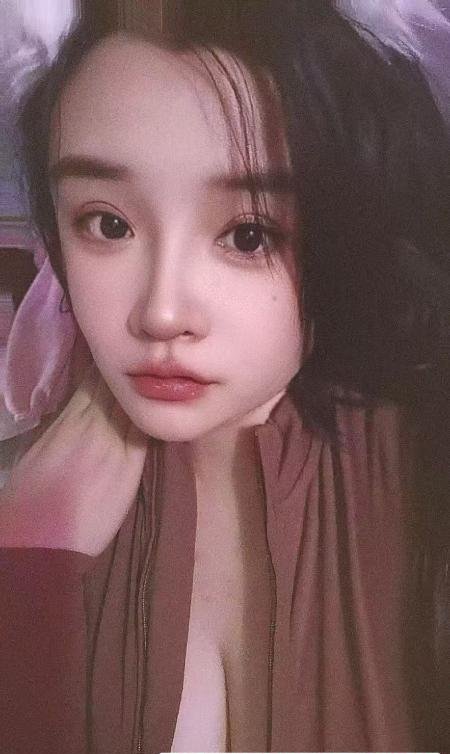 电视塔大奶Lisa